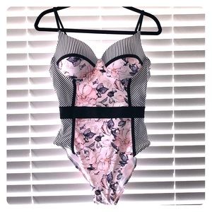 Black/ white and floral bathing suit NWT size L